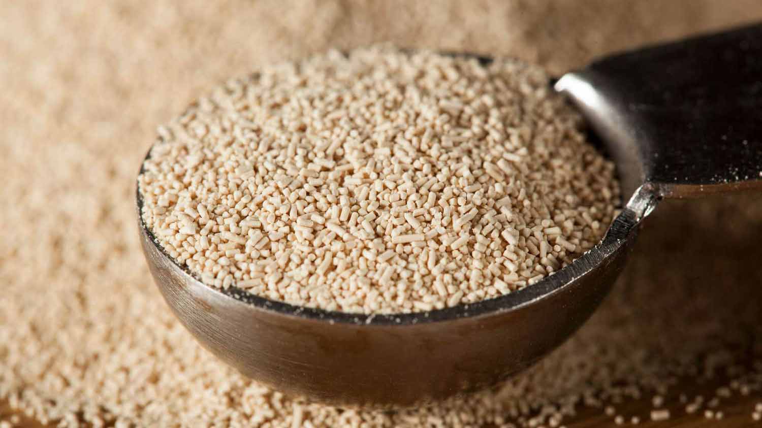 Bread dough hydration